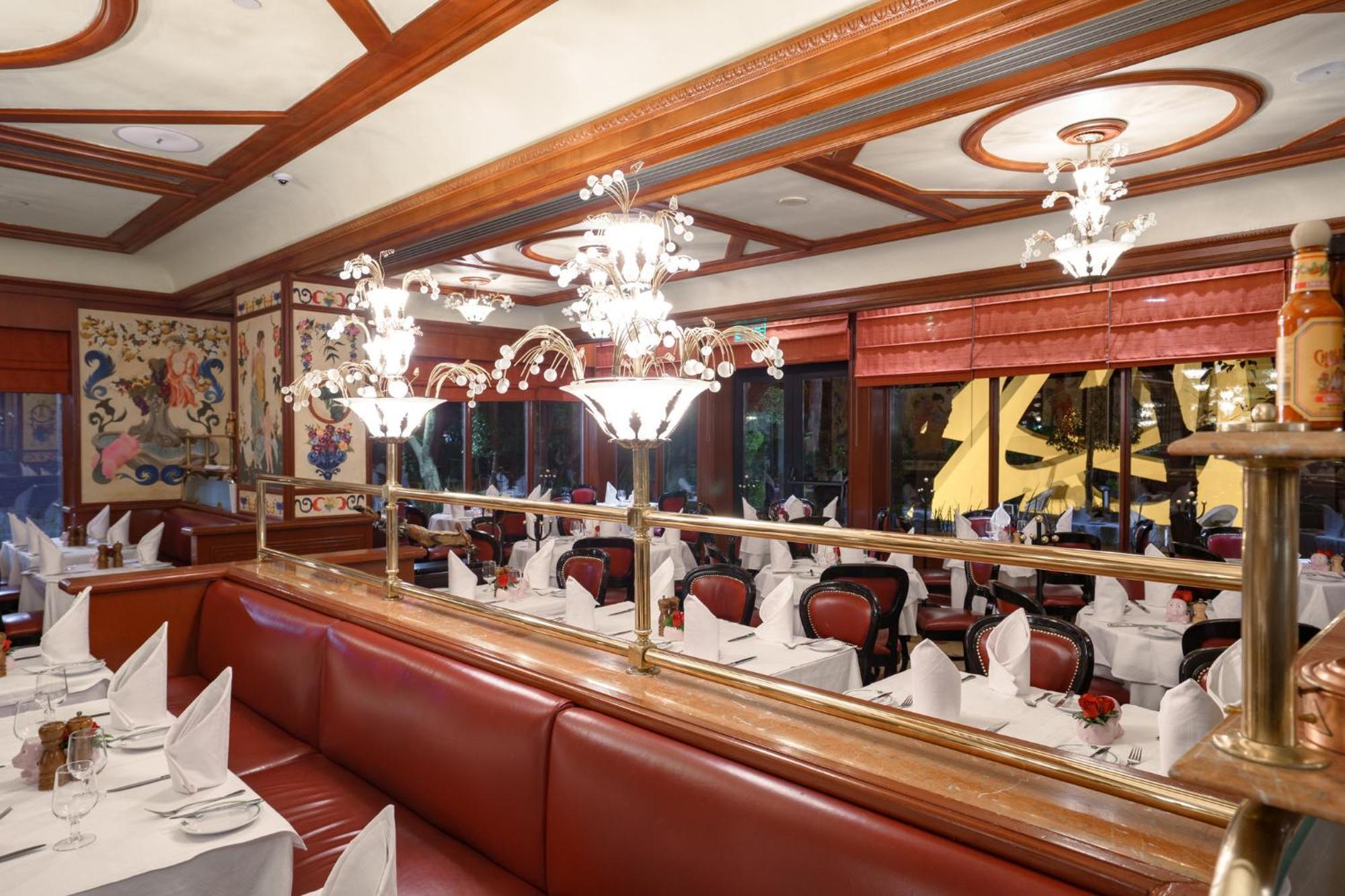Presidente Intercontinental Mexico City By Ihg Екстер'єр фото The interior of the restaurant