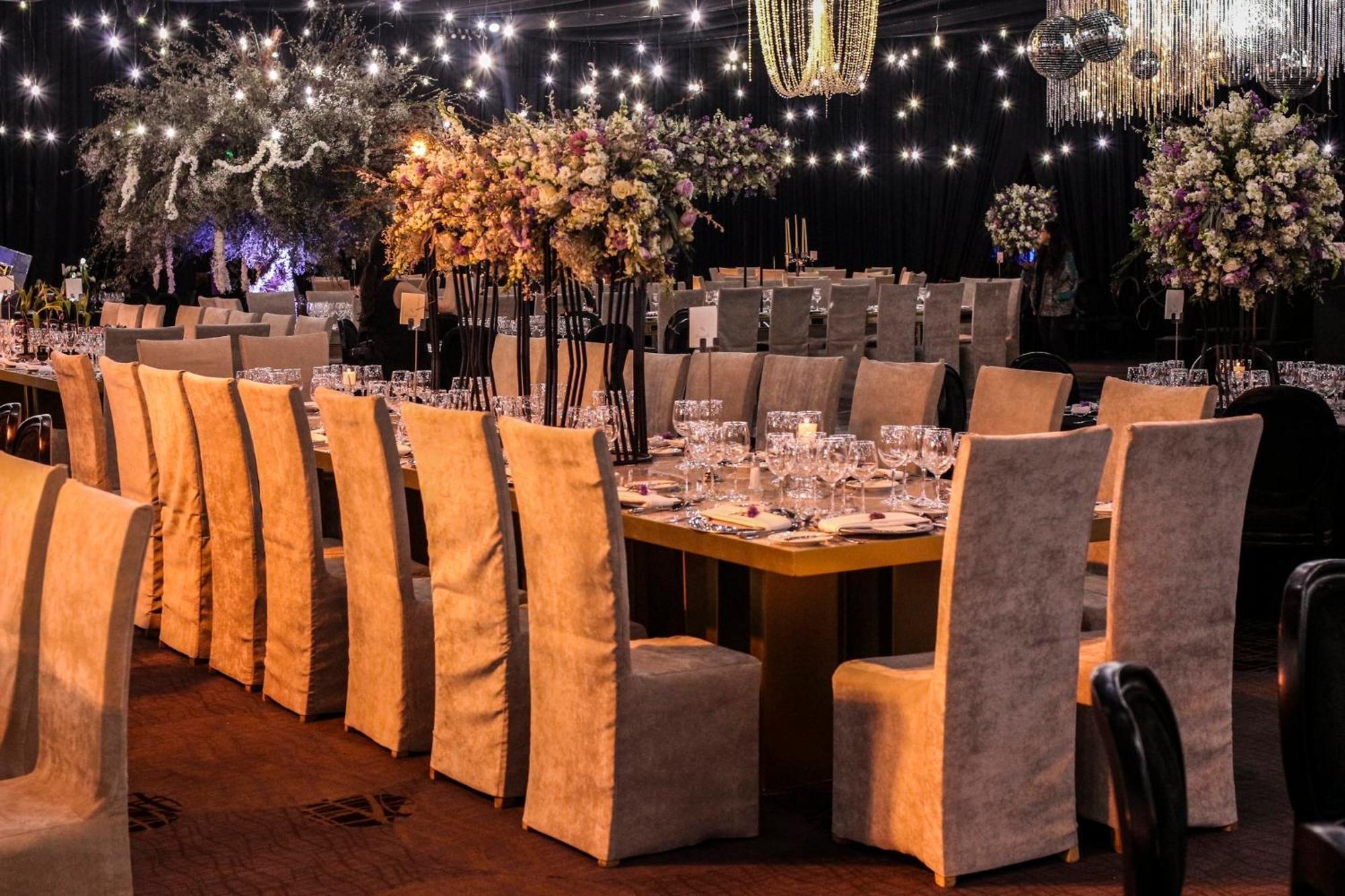 Presidente Intercontinental Mexico City By Ihg Екстер'єр фото The interior of the tent at the 2009 event