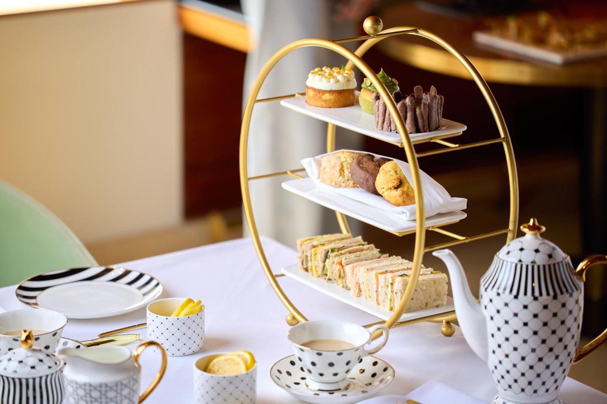 Presidente Intercontinental Mexico City By Ihg Екстер'єр фото Afternoon tea at the Ritz-Carlton, DIFC, Dubai