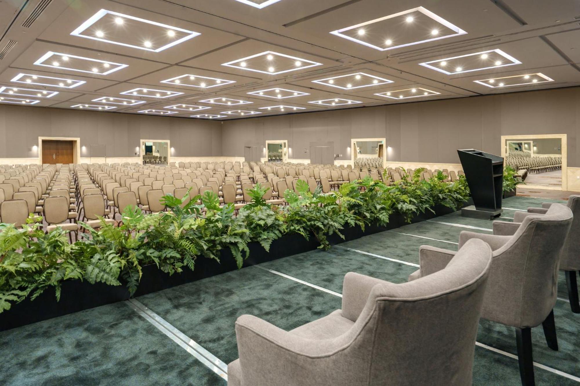 Presidente Intercontinental Mexico City By Ihg Екстер'єр фото The conference room of the Federal Council